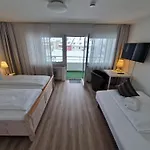 Apart Hotel Freiburg Hotel 3*
