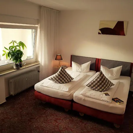 فندق Apart Hotel Freiburg 3*