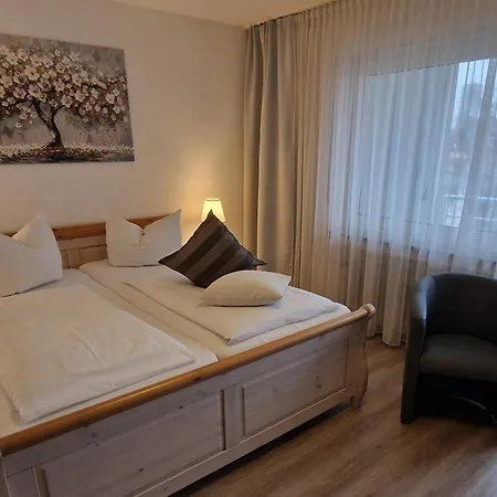 Apart Hotel Freiburg 3*